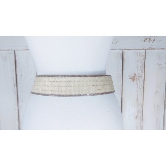 90s vintage brown/tan wide straw patent leather belt/reptile embossed - Picture 2 of 3